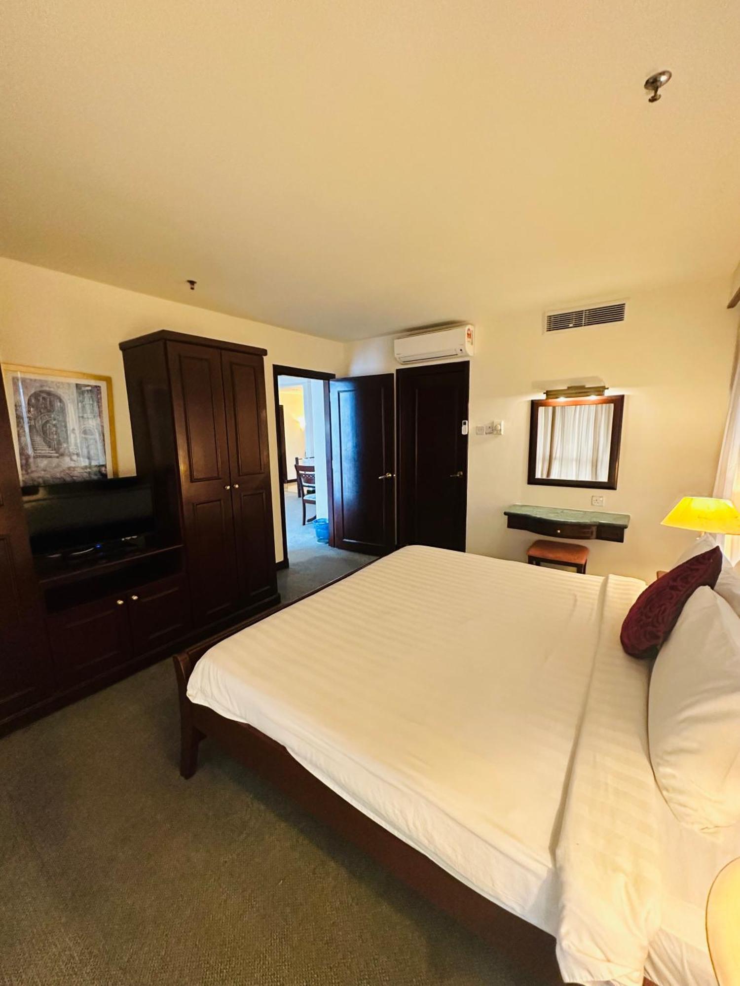 Kl Cozy Apartment At Times Square Куала-Лумпур Экстерьер фото